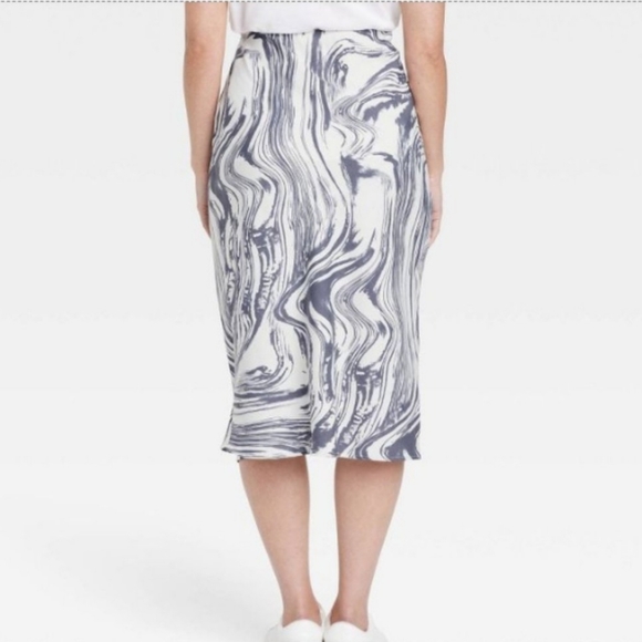 A NEW DAY | SKIRT RUCHED SATIN MIDI SLIT WHITE/GRAY SIZE SMALL - Picture 3 of 10